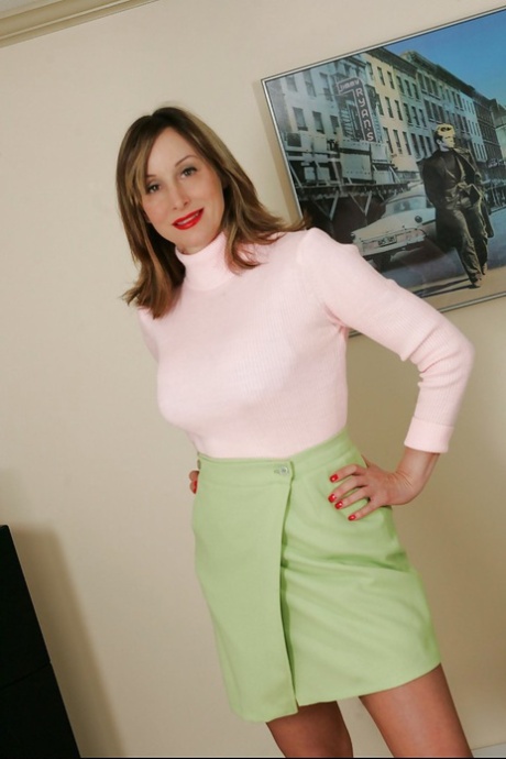 Abigail Fraser hot star pic