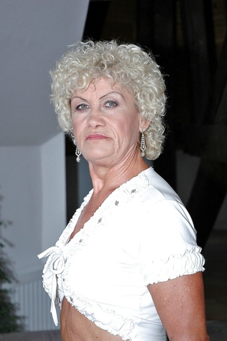 granny slut art porn gallery