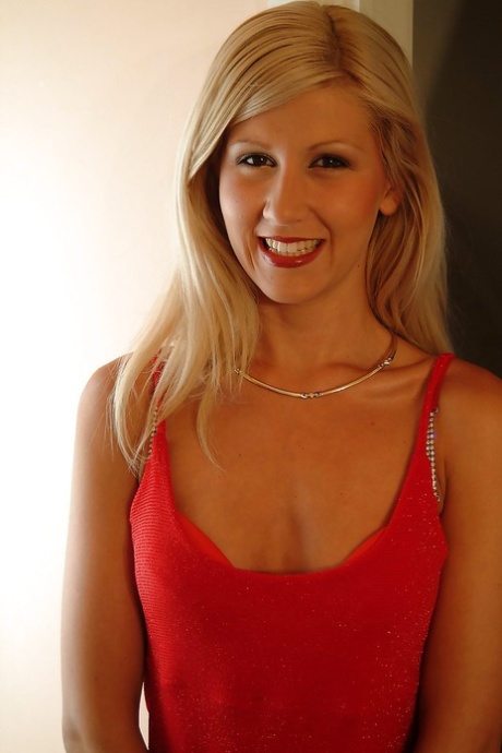 Jenny Sanders pornstar high quality pictures
