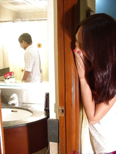 petite ladyboy meilleur exclusif des photos