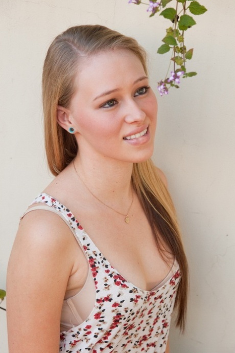 amateur girlfriend art nude image