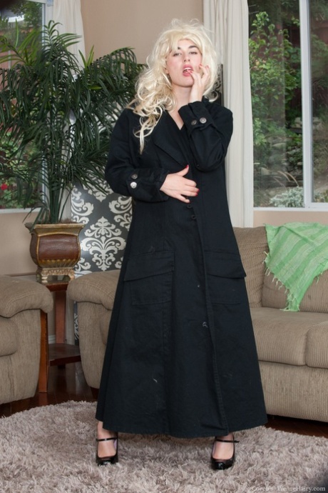 behåret blondine sexet top pic