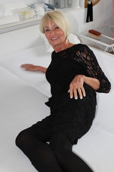blond mormor sex bäst foto