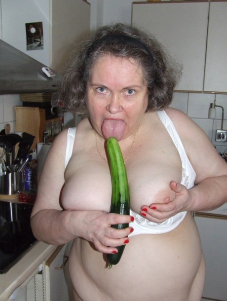 kurze Haare Latina xxx erwachsene bilder