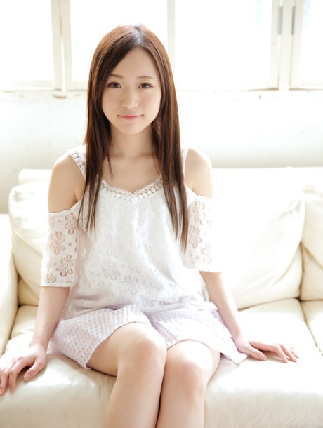 pequena japonesa xxx perfeito foto