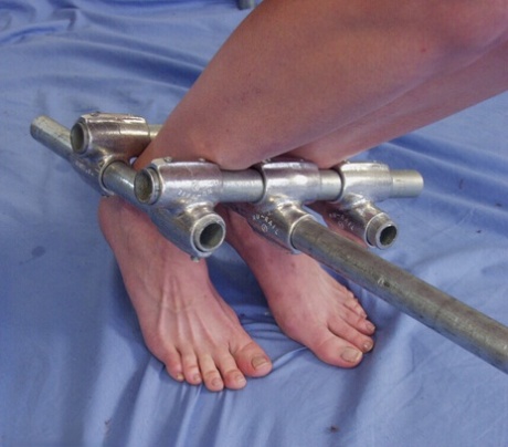 piedi bdsm sexy Immagine