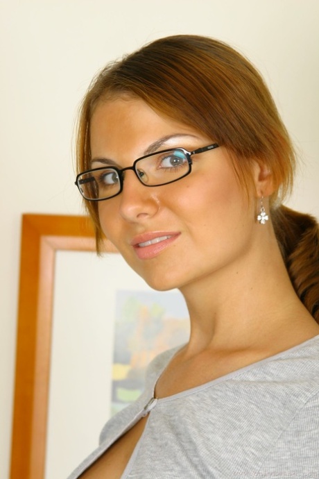 teenager poprvé xxx pornografické fotografie