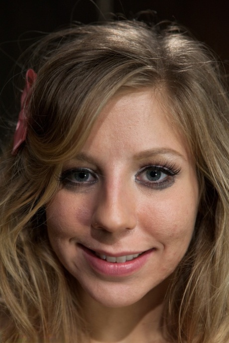 face hot naked photos