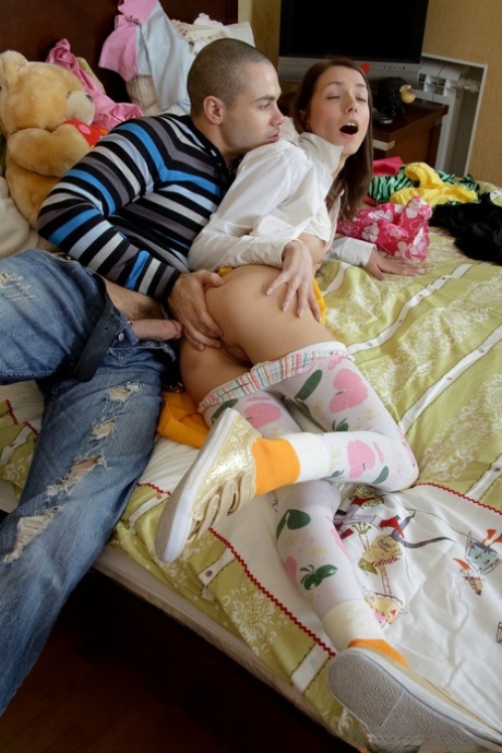 drobná anální volný sex fotografie
