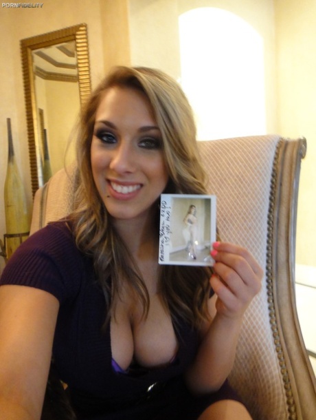 Natasha Vega star pornographic pics