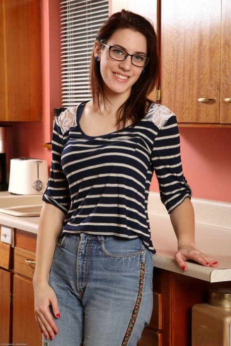 Alice Hodges xxx pornstar archive