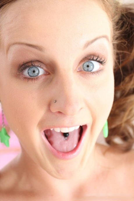pretty face hd pic