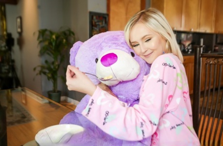 pajamas xxx archive