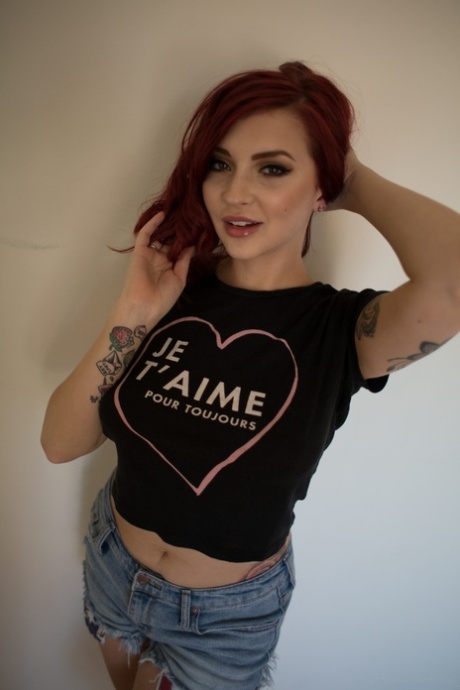 Amber Ivy top star photo