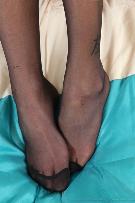 suole in nylon xxx adulto archivio