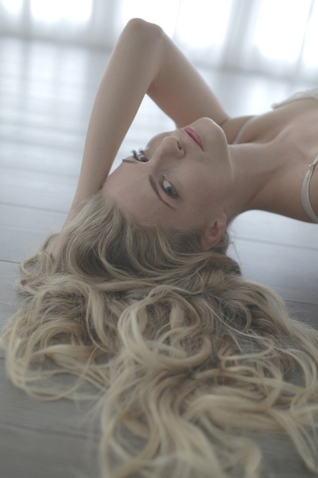 Cayenne Klein perfect star galleries