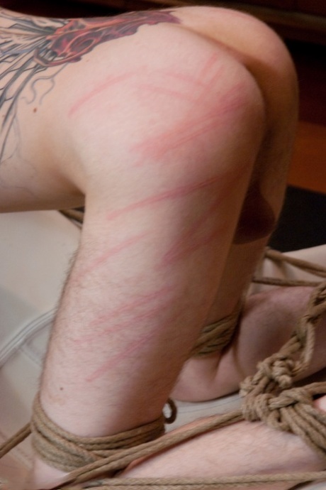 pegging femdom desnudo xxx foto