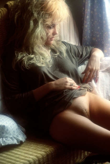 blonde pussy porno images