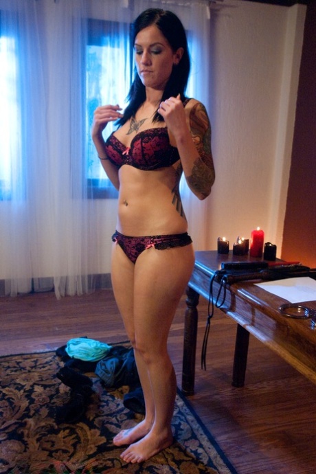 Tricia Oaks star xxx photo