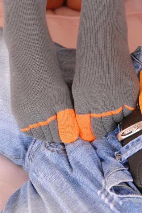 cute feet pornographic galleries