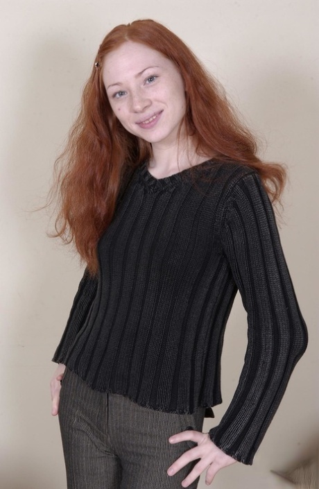 tall redhead sexy naked photo