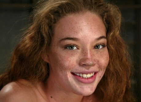 Ashley Gracie exclusive actress img