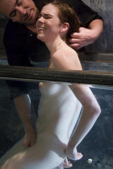 Isobel Wren perfect model photos