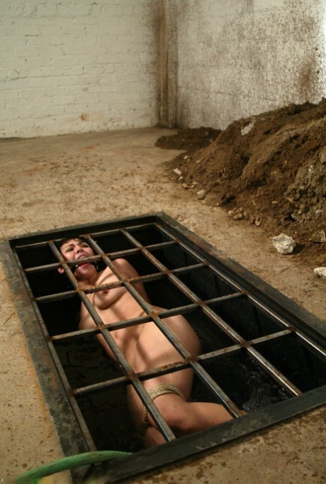 熟女 bdsm 火辣性愛 圖片