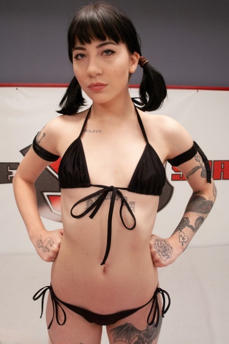 Izamar Gutierrez star nice picture