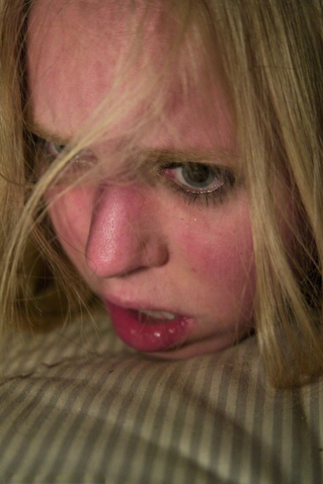 Sarah Jane Ceylon free model galleries
