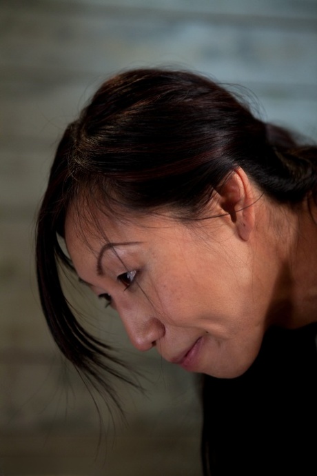 Tia Ling star exclusive archive