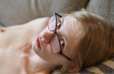 doppia penetrazione adolescenziale pornografico per adulti fotografie