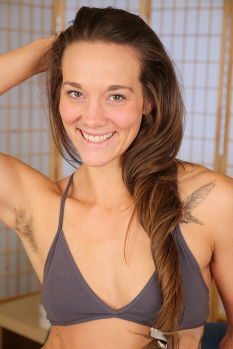 hairy armpits erotic img