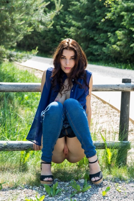veřejná kundička umělecké porno snímky