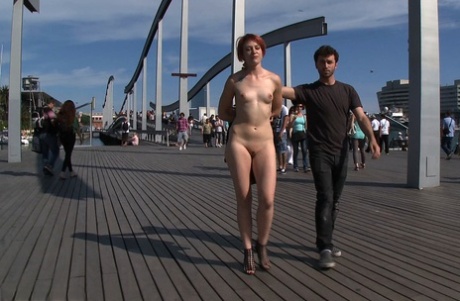 publiczny BDSM seksowny erotyk kino
