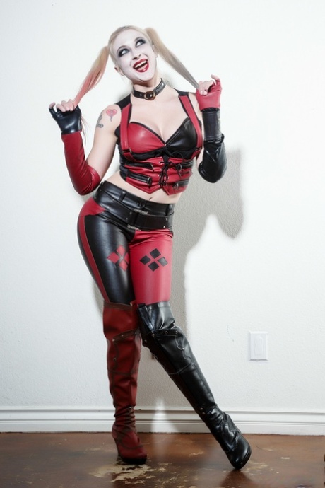 milf cosplay ganska pornografisk gallerier