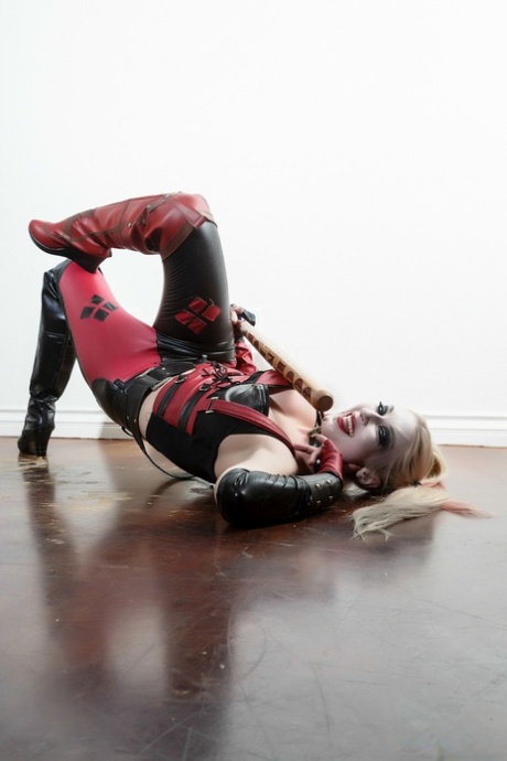 milf cosplay beautiful porn pic