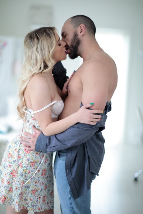 blonde skirt beautiful nude pictures