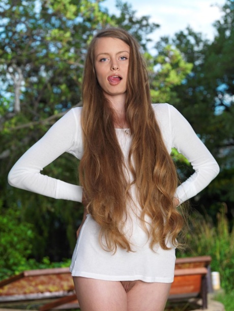 Milana Kina free model gallery