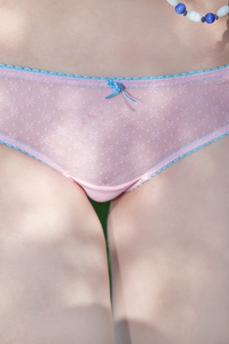 kleine slipjes lekker pornografisch afbeelding