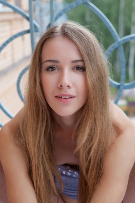 Lina Diamond pornstar naked image