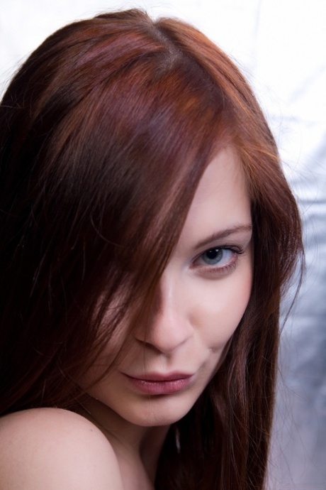 hubená chlupatá blondýnka pěkně pornografické fotografie