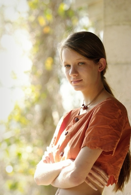 Mandi Collins star exclusive pic