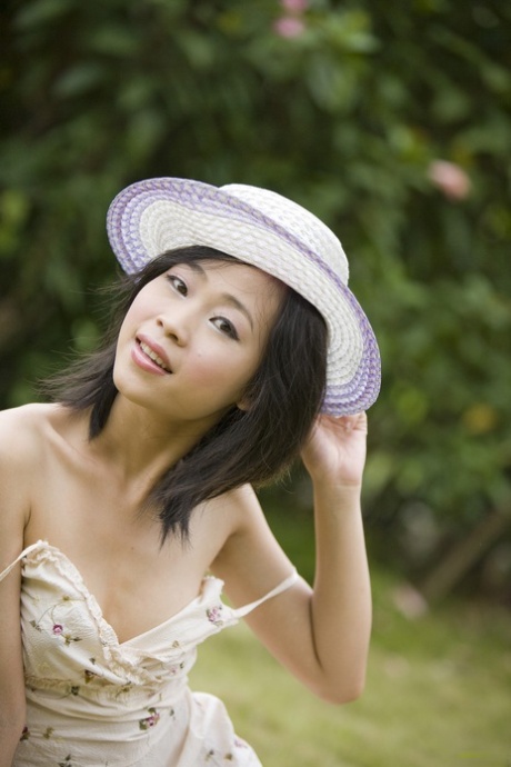 hårig asiatisk tonåring hd hot bild