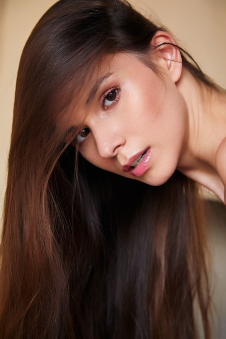 red lipstick hot archive