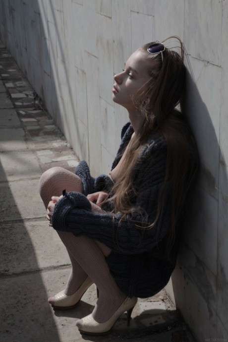teen public porn pics