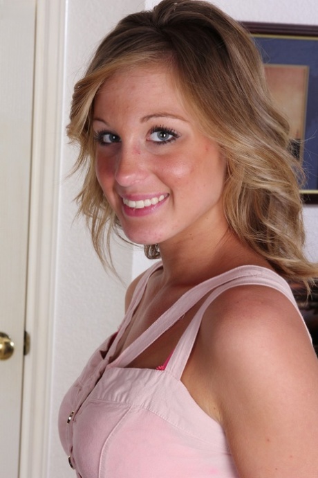 Ashley Jones nice pornstar images