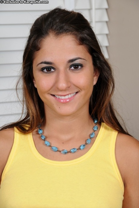 Nicole Grey star adult pics