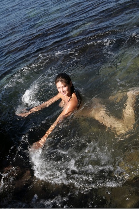 Alina Valera model high quality pic