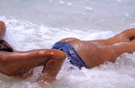 wet ebony art nude archive